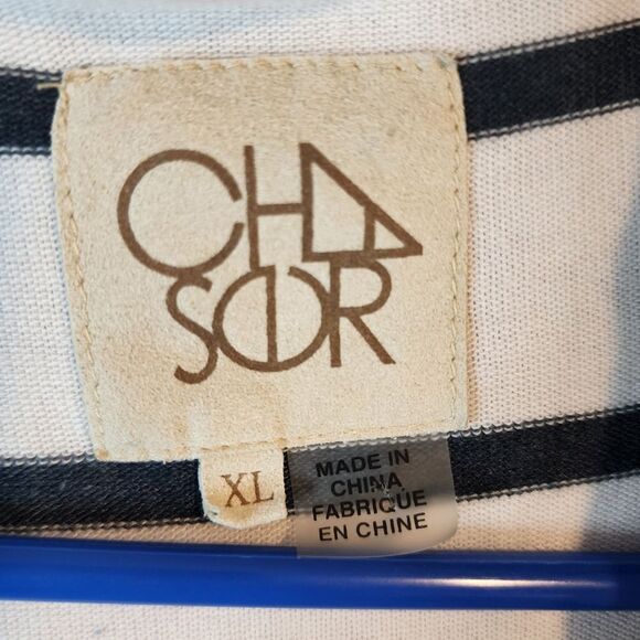 Women's Chaser oversize sweatshirt hoodie, size XL - Picture 2 of 4